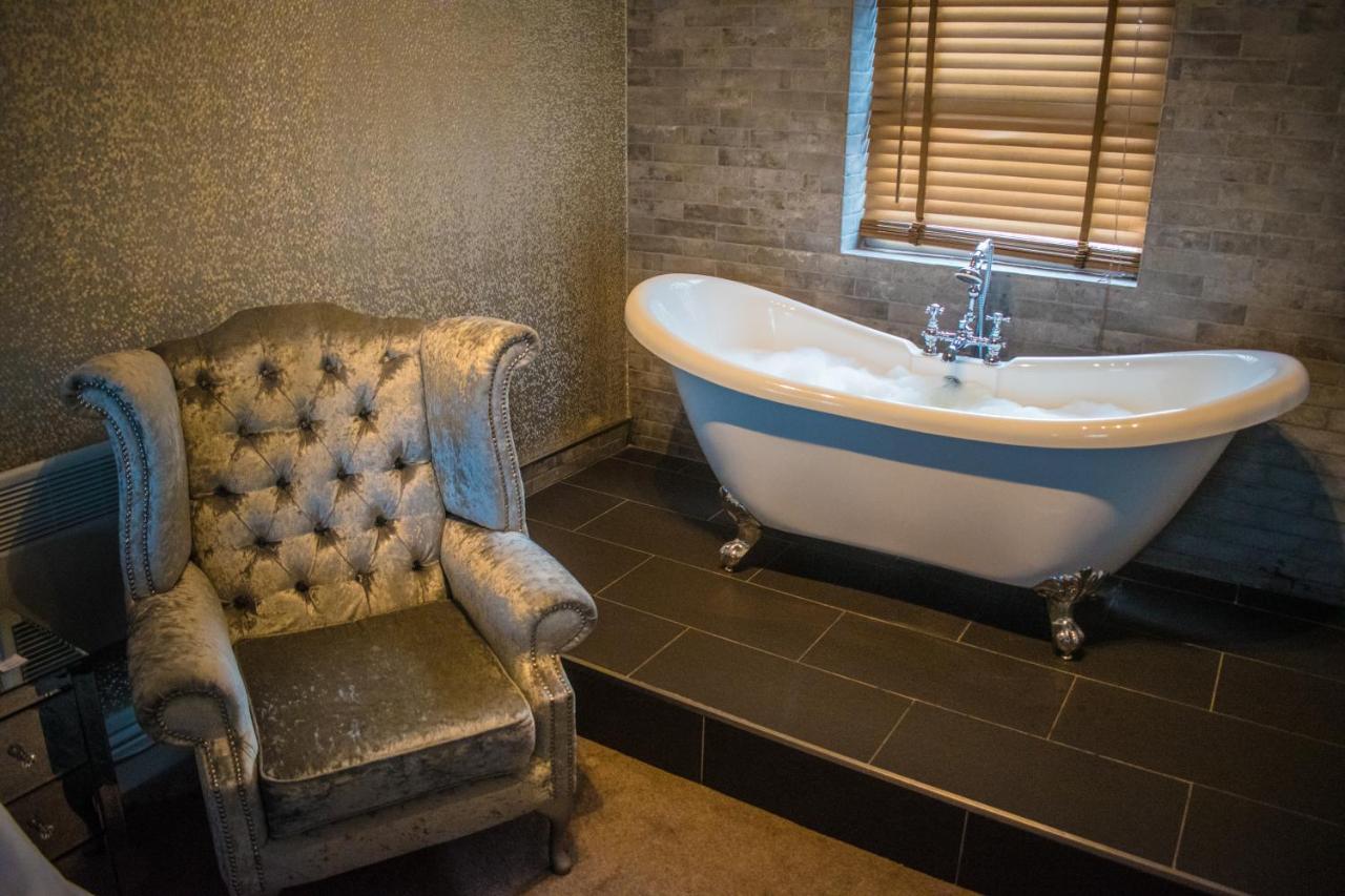 The George Wright Boutique Hotel, Bar & Restaurant Rotherham Exteriér fotografie